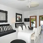 Mykonos Pearl House With Pool In The Heart Of Town Nyaraló *