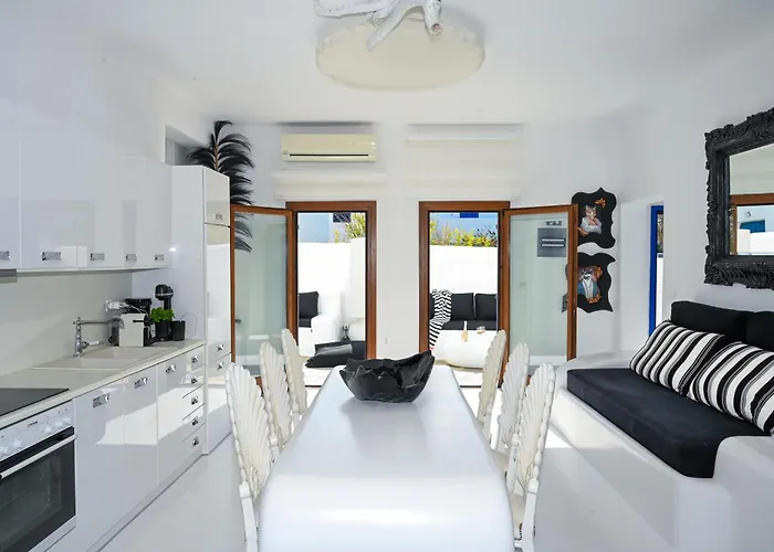 Mykonos Pearl House With Pool In The Heart Of Town Σπίτι διακοπών *
