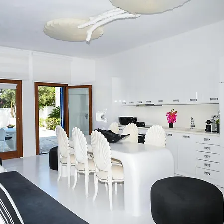 Mykonos Pearl House With Pool In The Heart Of Town Holiday home *